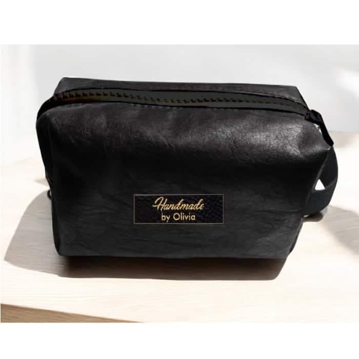 Petite trousse de toilette en cuir végane